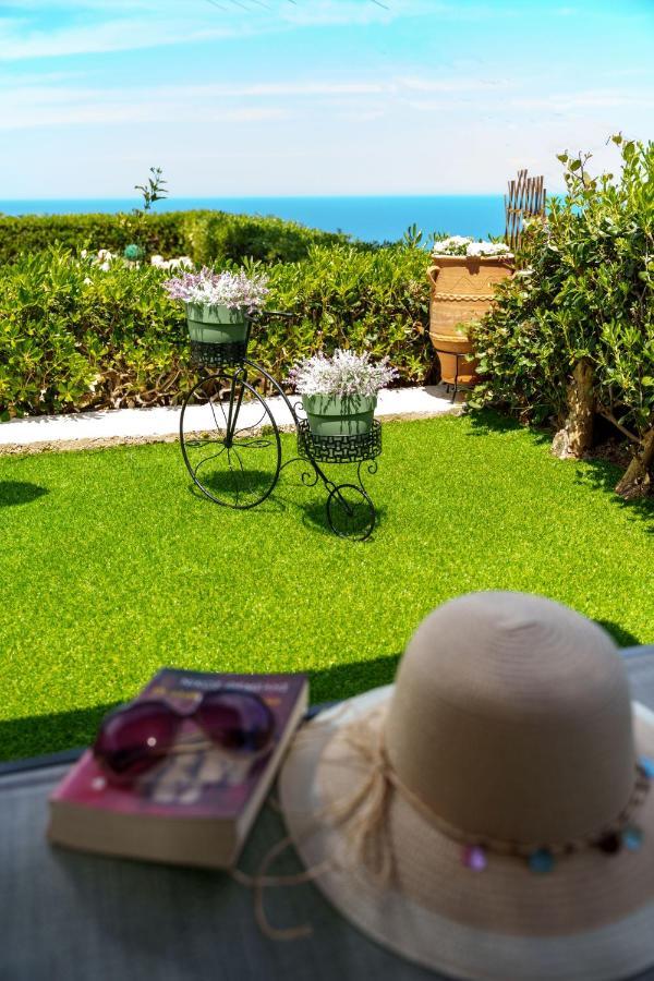 Fnk Apartments With Sea View Agia Pelagia  Esterno foto